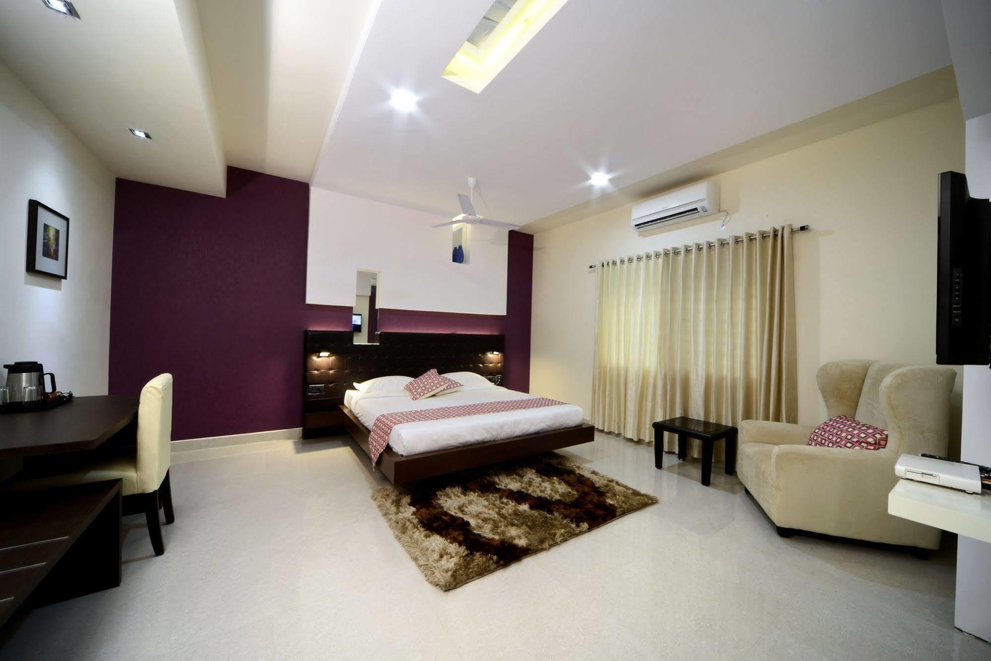 Hotel Serenity La Vista Hyderabad Exterior foto